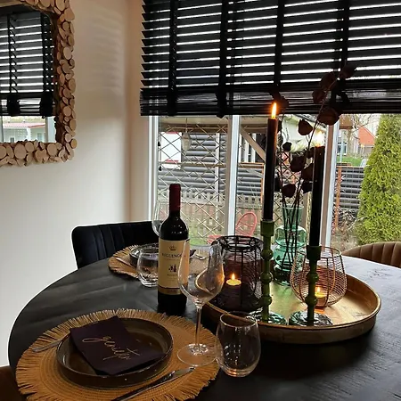 Joy Boutique Berkhout - Hoorn Apartment *